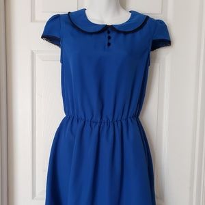 Junior's Dress Size Small